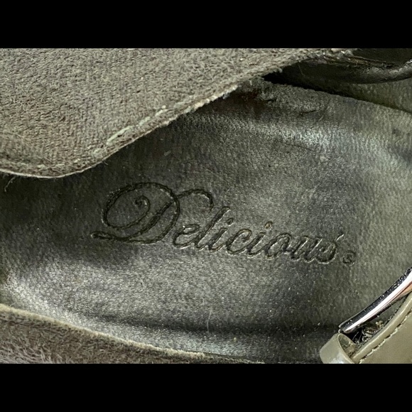 Delicious Gray Suede Platform Stiletto Heels 9 - Picture 14 of 16